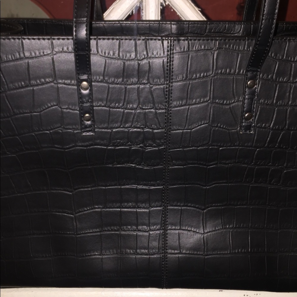 Wilson’s Leather Travel or Work Tote